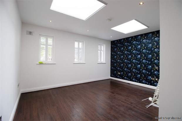 Additional Property Image 3 bedroom Flat for sale in Bushey 10