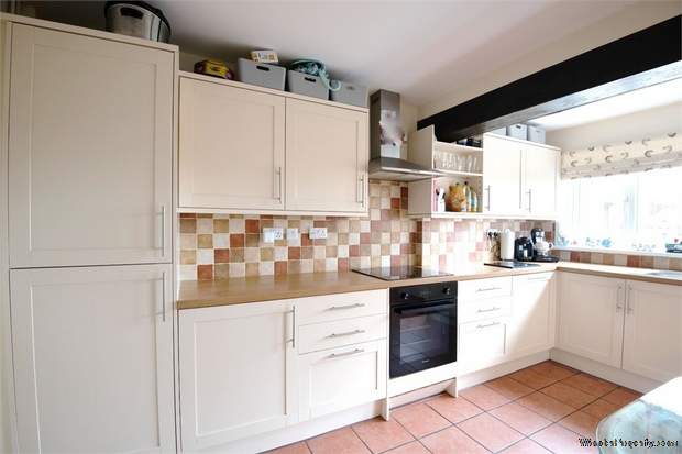 Additional Property Image 5 bedroom Detached for sale in Lincoln 7