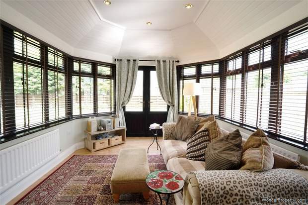 Additional Property Image 4 bedroom Detached Bungalow for sale in Brampton 5