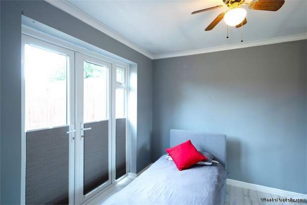 Additional Property Image 4 bedroom Detached Bungalow for sale in Leicester 9
