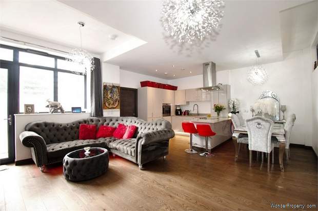 Additional Property Image 2 bedroom Flat for sale in Uxbridge 2