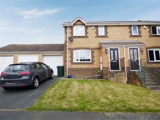 3 bedroom Semi Detached for sale in Bradford