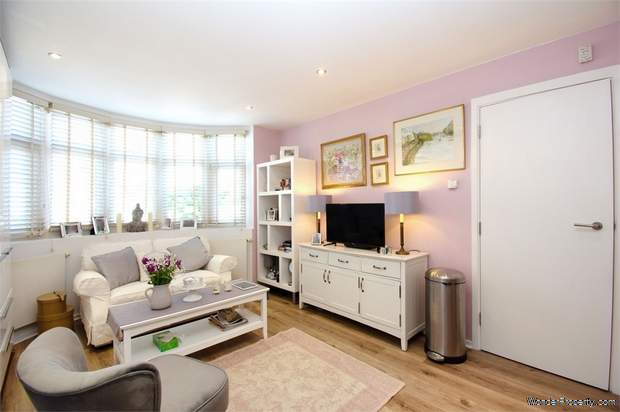Additional Property Image 0 bedroom Studio for sale in Teddington 3