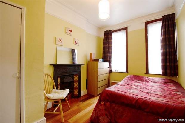 Additional Property Image 3 bedroom Flat for sale in Croydon 7