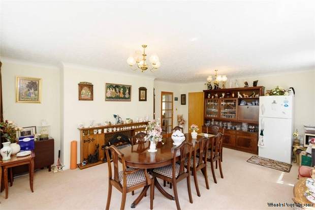 Additional Property Image 4 bedroom Detached Bungalow for sale in Stoke-on-Trent 4