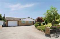 4 bedroom Detached Bungalow for sale in Stoke-on-Trent