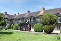 2 bedroom Flat for sale in Epsom
