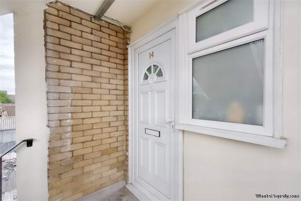 Additional Property Image 1 bedroom Flat for sale in London 10