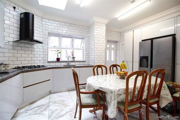 Additional Property Image 6 bedroom Semi Detached for sale in Sheffield 3