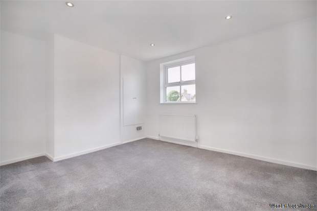 Additional Property Image 2 bedroom End of Terrace for sale in York 8