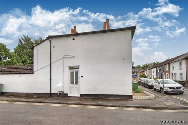 Additional Property Image 0 bedroom Studio for sale in Epsom 10