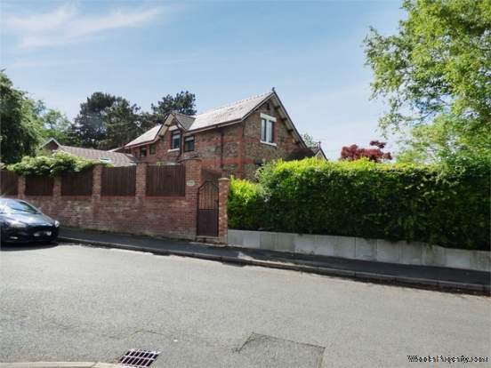 4 bedroom Detached for sale in Runcorn