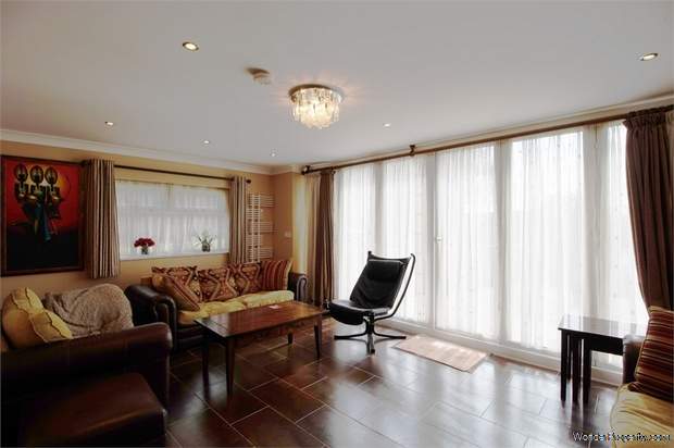 Additional Property Image 4 bedroom Detached for sale in Hemel Hempstead 4