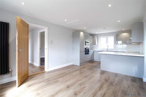 Additional Property Image 3 bedroom Detached Bungalow for sale in Bury St Edmunds 2