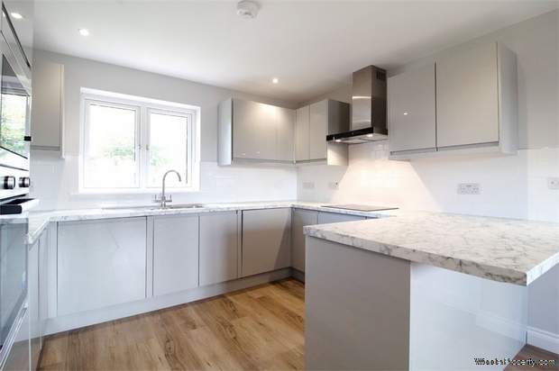 Additional Property Image 3 bedroom Detached Bungalow for sale in Bury St Edmunds 4