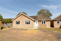 3 bedroom Detached Bungalow for sale in Bury St Edmunds