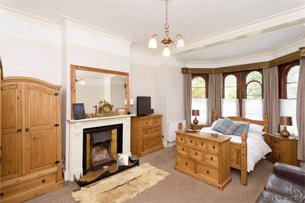 Additional Property Image 5 bedroom Semi Detached for sale in Stoke-on-Trent 2