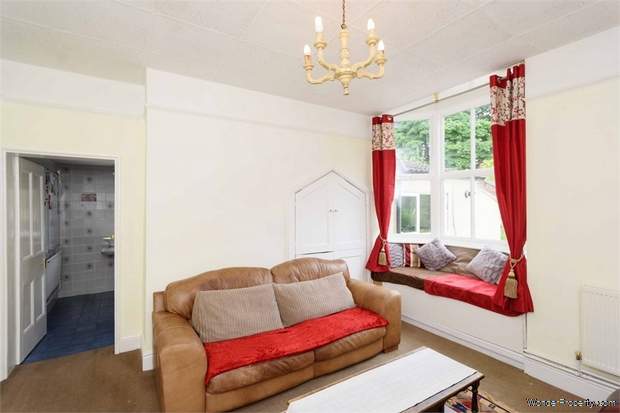 Additional Property Image 5 bedroom Semi Detached for sale in Stoke-on-Trent 4