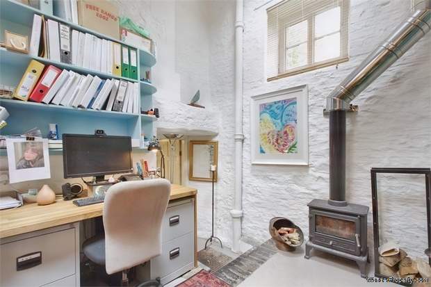 Additional Property Image 4 bedroom Detached for sale in Radstock 10