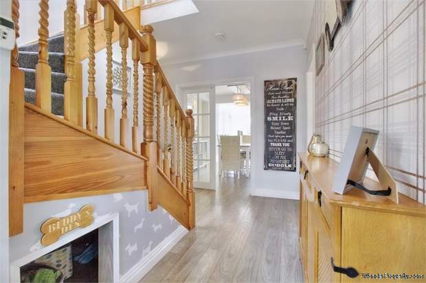 Additional Property Image 4 bedroom Detached Bungalow for sale in Barnsley 6