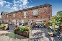 2 bedroom End of Terrace for sale in Swadlincote