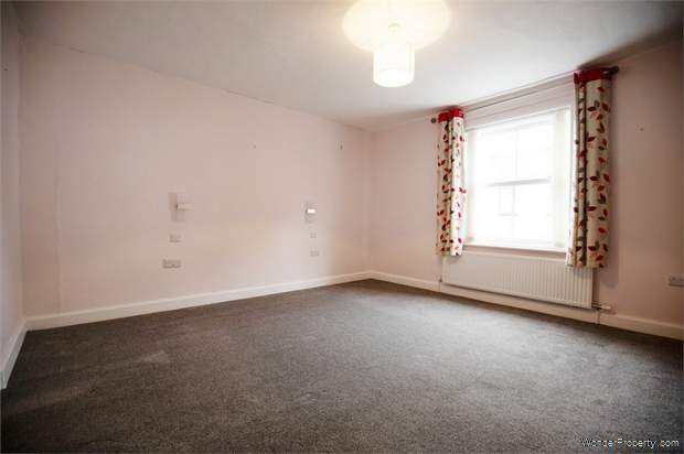 Additional Property Image 2 bedroom Terraced for sale in York 8