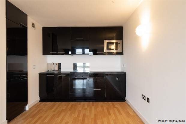 Additional Property Image 1 bedroom Flat for sale in London 5