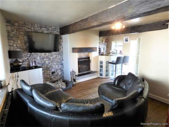 Additional Property Image 2 bedroom Terraced for sale in Burnley 2
