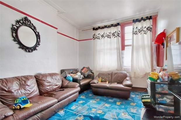 Additional Property Image 7 bedroom Semi Detached for sale in London 3