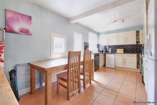 Additional Property Image 3 bedroom End of Terrace for sale in Aldershot 7