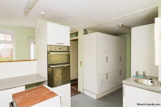 Additional Property Image 10 bedroom Detached for sale in Wednesbury 6
