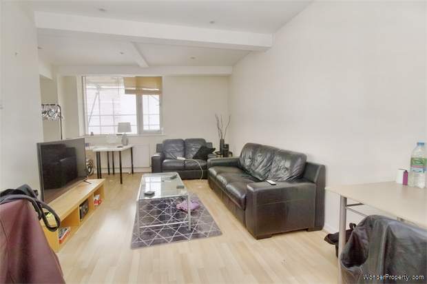 2 bedroom Flat for sale in Manchester