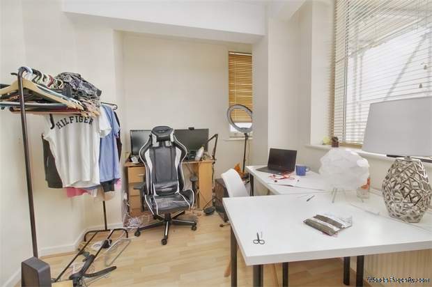 Additional Property Image 2 bedroom Flat for sale in Manchester 3