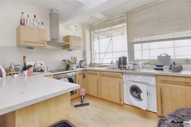 Additional Property Image 2 bedroom Flat for sale in Manchester 4