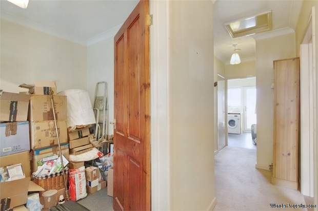 Additional Property Image 2 bedroom Terraced Bungalow for sale in Bury St Edmunds 8