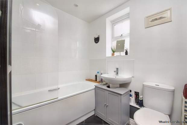 Additional Property Image 2 bedroom Flat for sale in Basingstoke 9