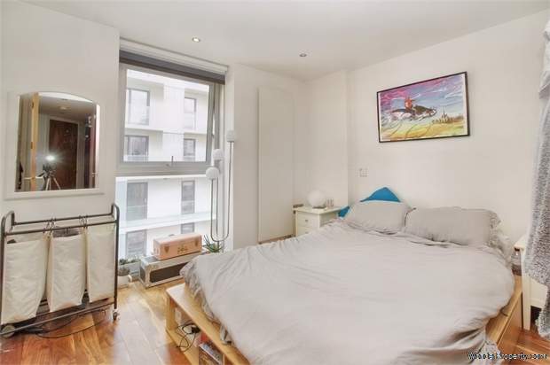 Additional Property Image 2 bedroom Flat for sale in Salford 10