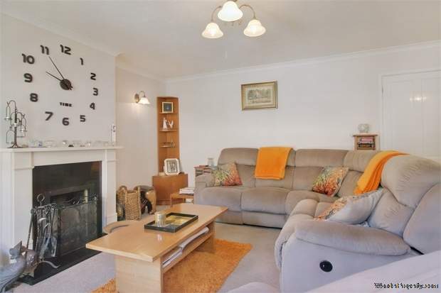 Additional Property Image 4 bedroom Detached for sale in Stockbridge 6