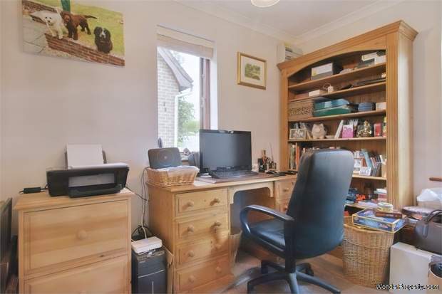 Additional Property Image 4 bedroom Detached for sale in Stockbridge 8
