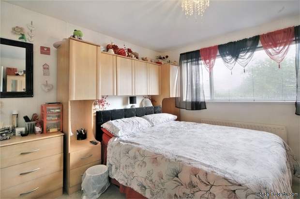 Additional Property Image 3 bedroom Terraced for sale in Telford 7