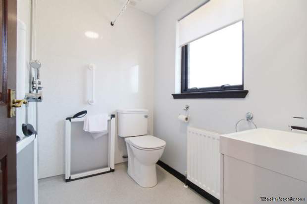 Additional Property Image 4 bedroom Detached Bungalow for sale in Nairn 8