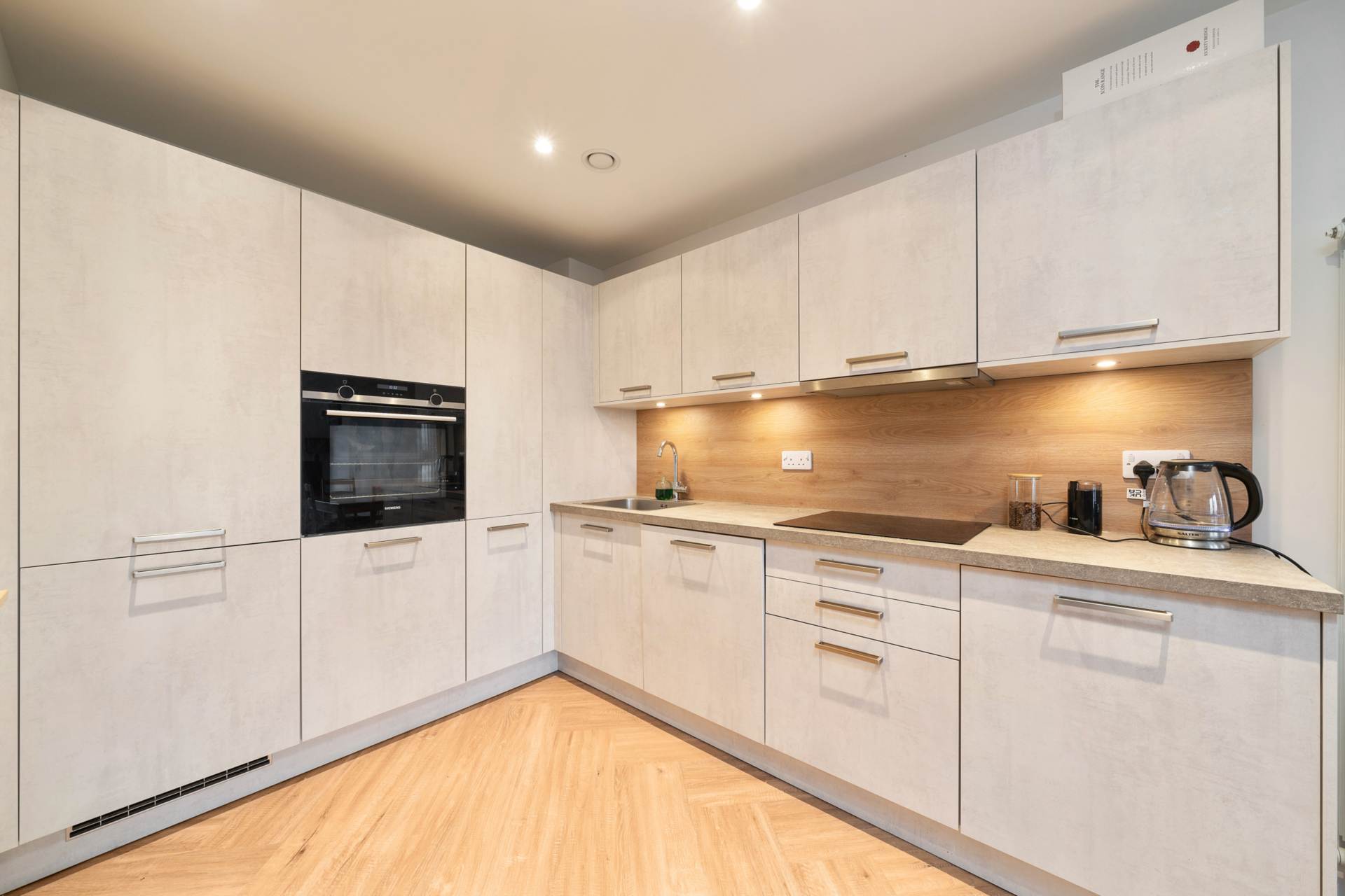 Additional Property Image 2 bedroom Flat for sale in Glasgow 2