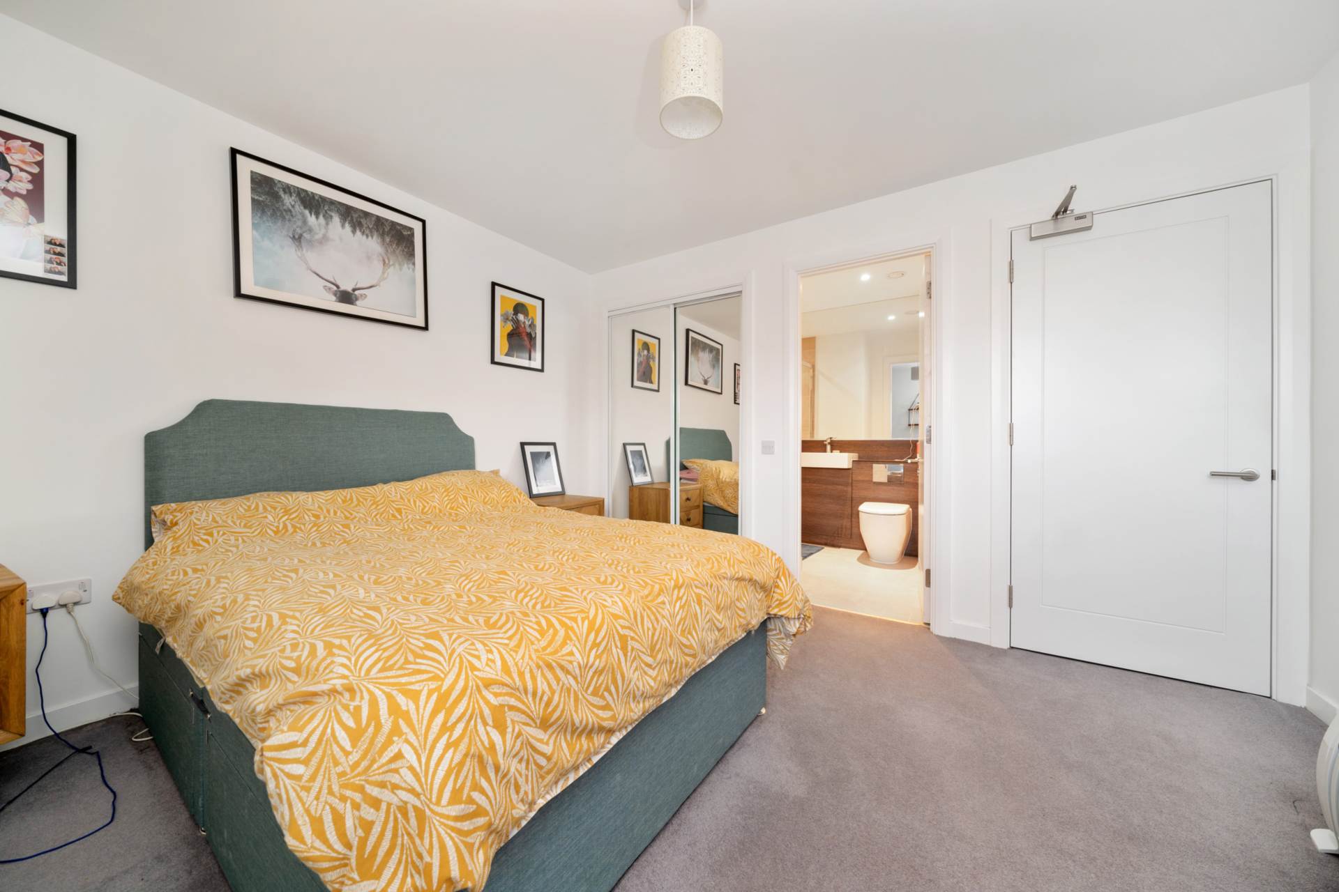 Additional Property Image 2 bedroom Flat for sale in Glasgow 4