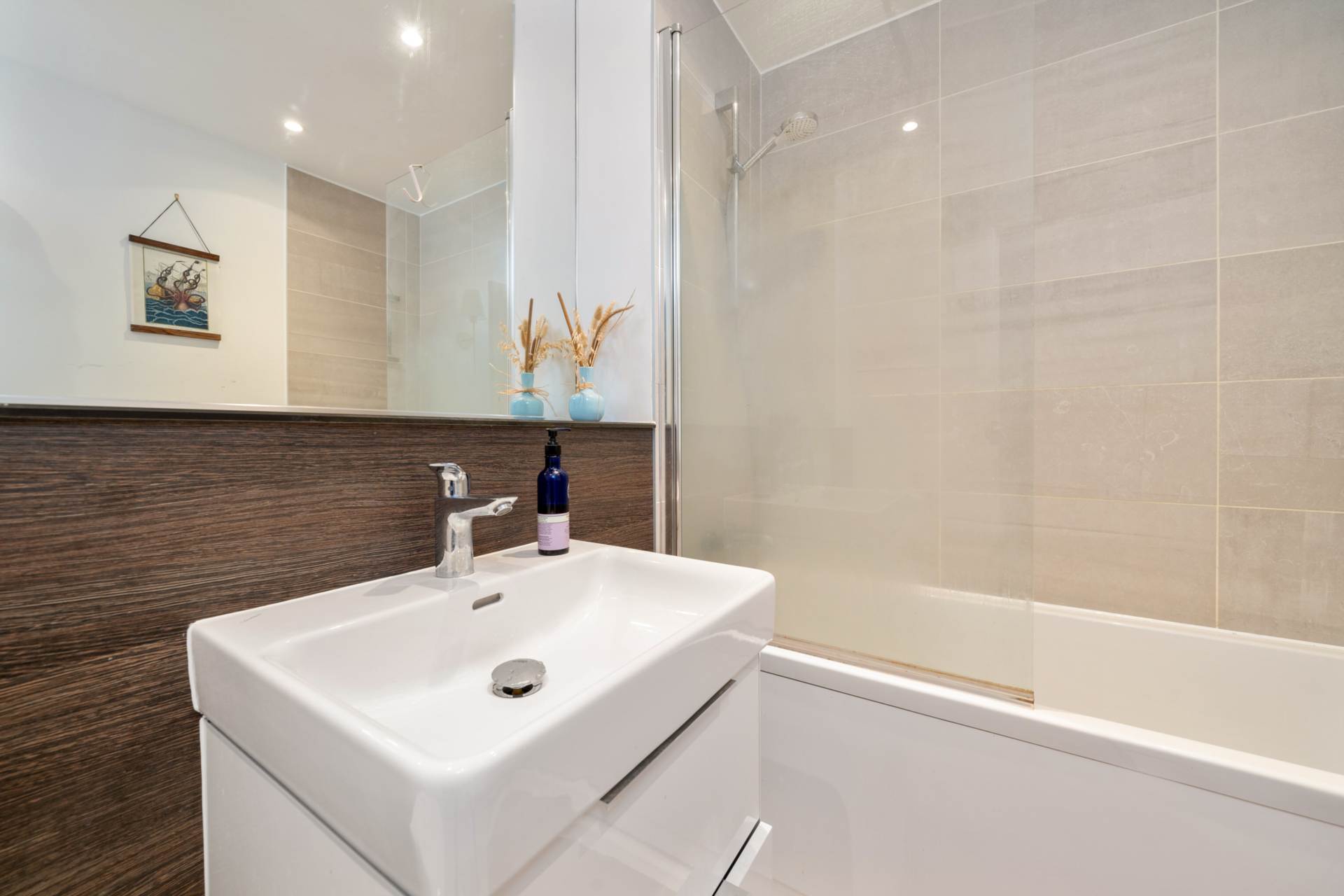 Additional Property Image 2 bedroom Flat for sale in Glasgow 8