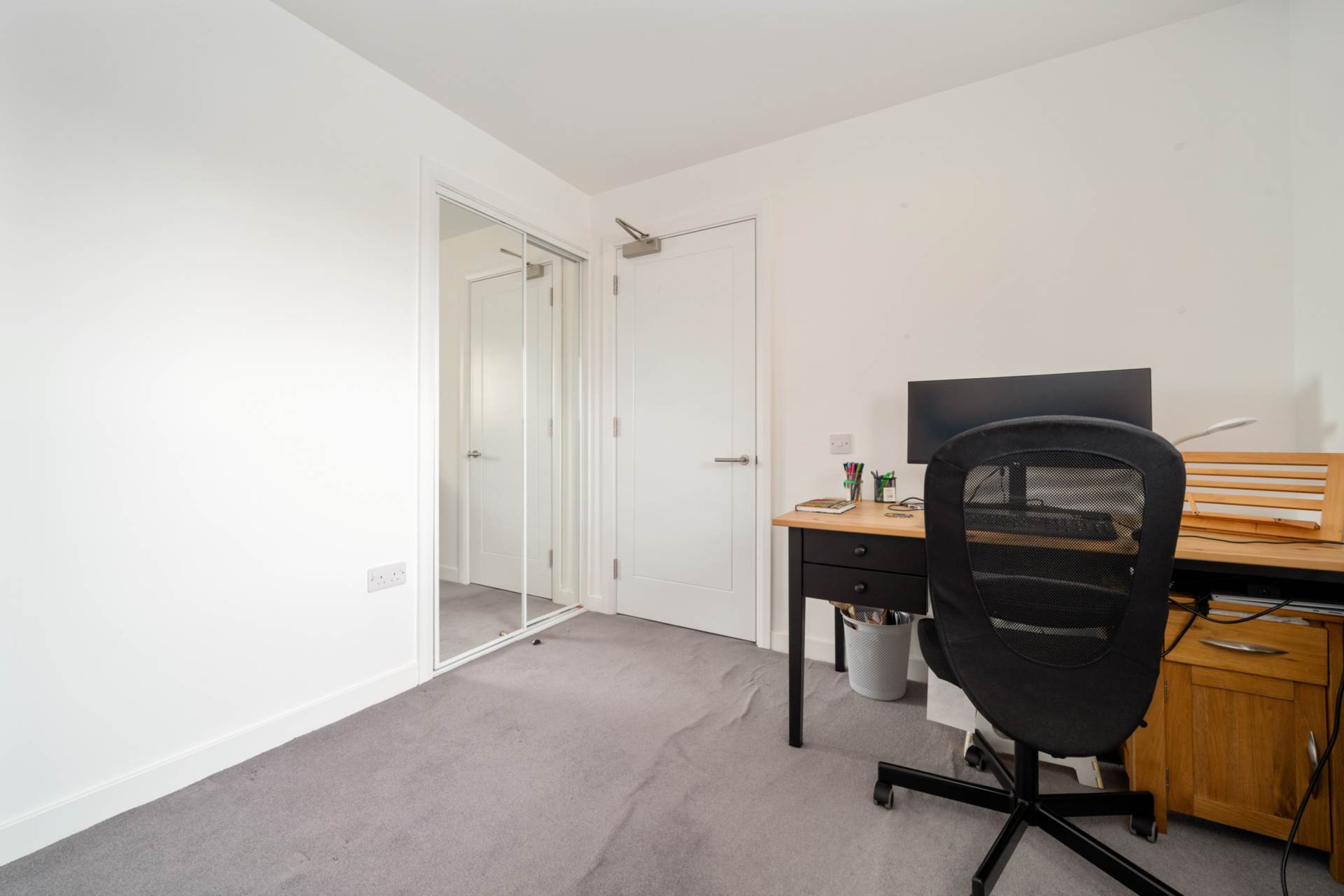 Additional Property Image 2 bedroom Flat for sale in Glasgow 15