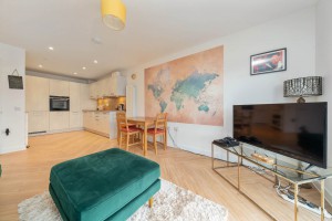 2 bedroom Flat for sale in Glasgow