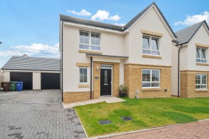 4 bedroom Detached for sale in Bishopton