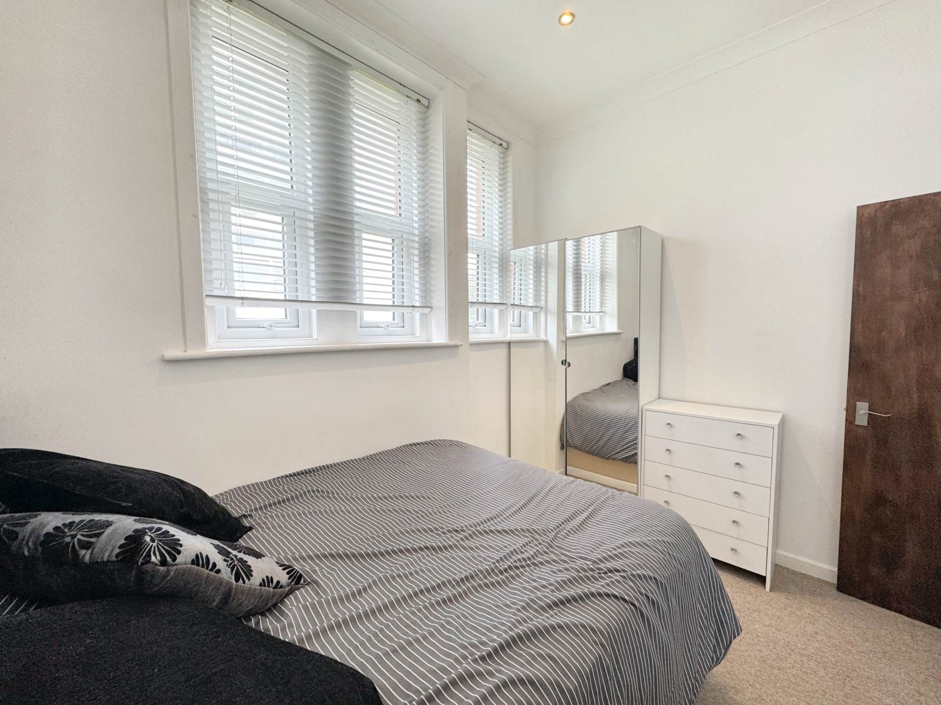 Additional Property Image 1 bedroom Flat to rent in Bournemouth 7