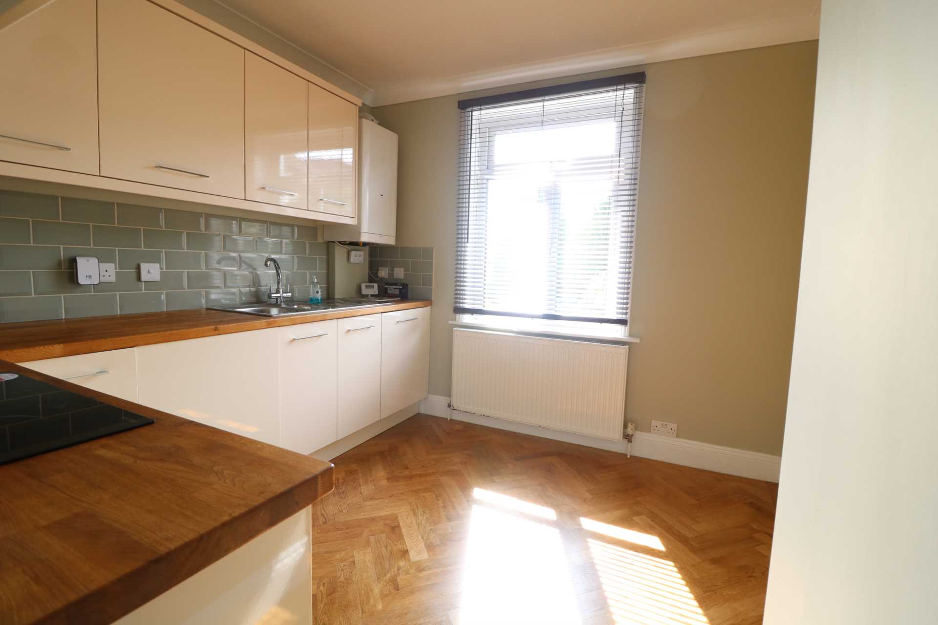 Additional Property Image 2 bedroom Flat to rent in Bournemouth 3