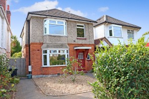 2 bedroom Flat to rent in Bournemouth
